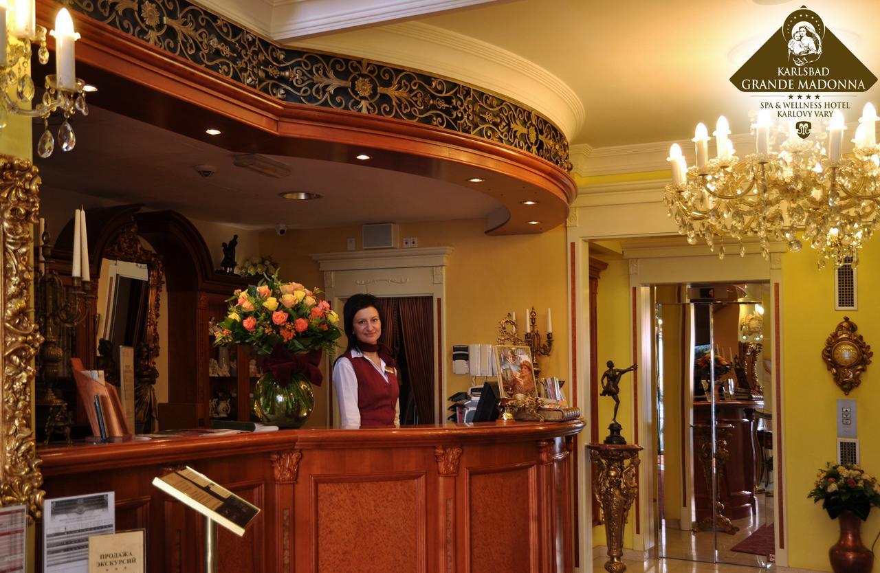 Karlsbad Grande Madonna Hotel Exterior photo